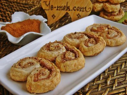 Puff Pastry Cinnamon Crisps Recipe