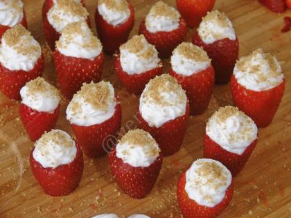 Bisküvili Şantili Çilek