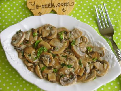 Creamy Sauteed Mushrooms Recipe