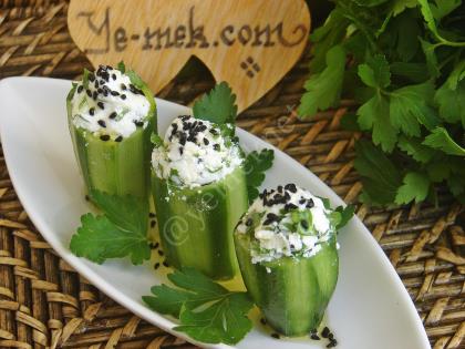 Cucumber Cups Stuffed With Cheese Recipe