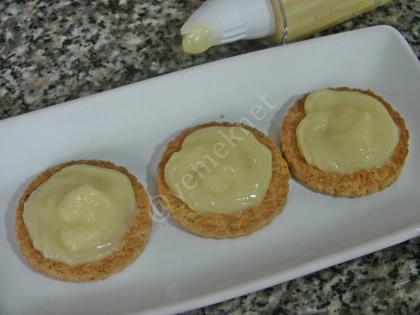 Biscuit Cakes Snacks Recipe