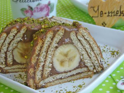 Bisküvili Piramit Pasta