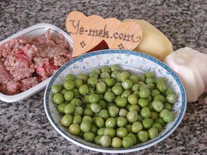 Minced Meat With Fresh Peas Meal Recipe