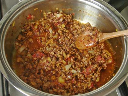 Minced Meat With Fresh Peas Meal Recipe