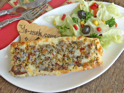 Braised Meat Bread Pizza Recipe