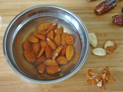 Hurma With Almond Dried Apricots With Walnut Recipe
