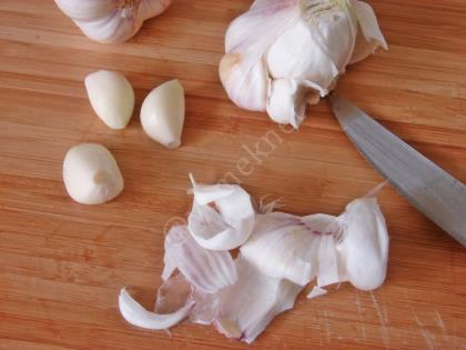 How To Keep Fresh Garlic