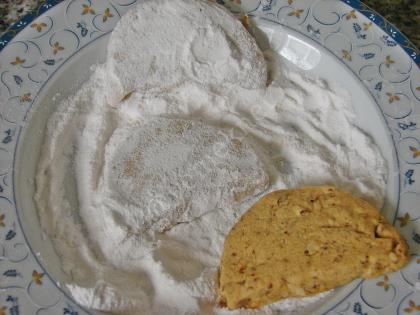 Bademli Kavala Kurabiyesi