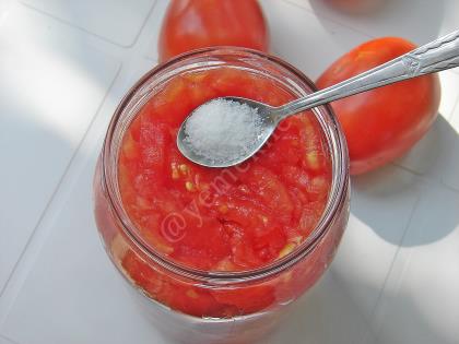 Kışlık Domates Konservesi
