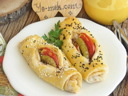 Kıymalı Karnıyarık Böreği