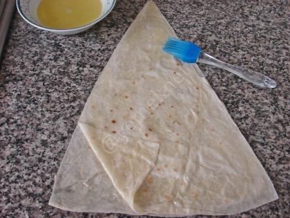 Kıymalı Karnıyarık Böreği