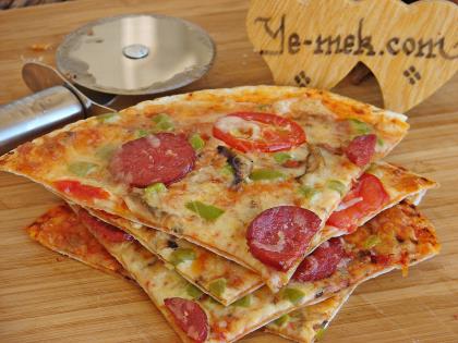 Karışık Tortilla Pizza
