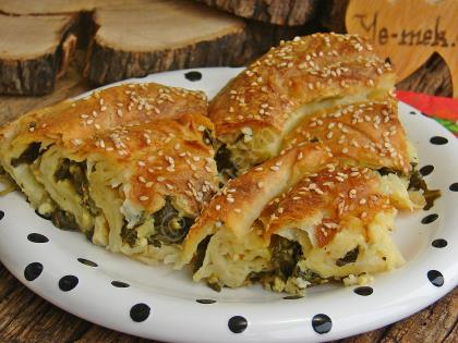 Ispanaklı Kol Böreği