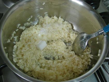 Sade Pirinç Pilavı