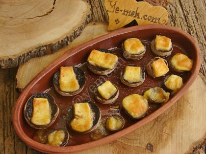 Eski Kaşarlı Mantar Graten