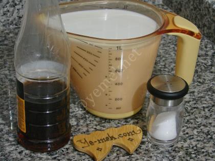 Homemade Fresh Ricotta Cheese Recipe