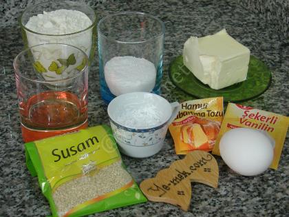 Susamlı Tatlı Kurabiye