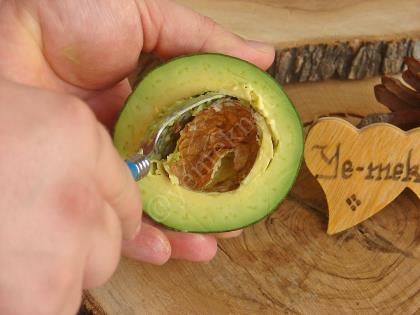 Avokado Nasıl Soyulur