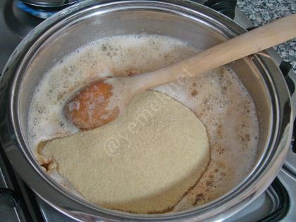 Dondurmalı İrmik Helvası