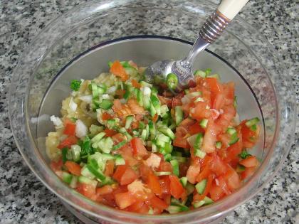 Köz Patlıcanlı Gavurdağ Salatası