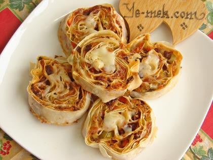 Yufkalı Rulo Pizza