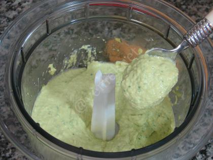 Avokado Soslu Cevizli Makarna