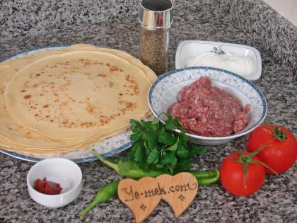 Kıymalı Krep Sarma
