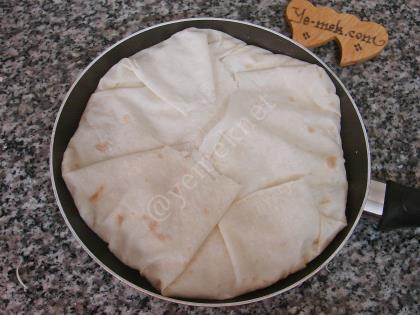 Peynirli Tava Böreği