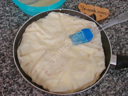 Peynirli Tava Böreği