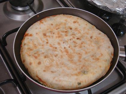 Peynirli Tava Böreği