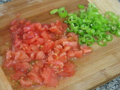 Domates Soslu Kepekli Makarna