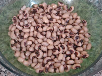 Kuru Börülce Salatası