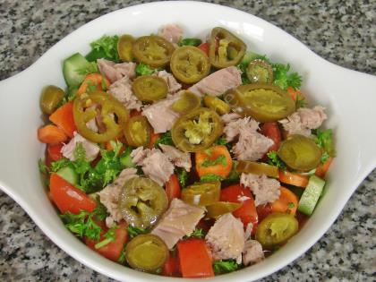 Jalapeno Biberli Ton Balıklı Salata