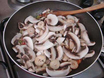 Mantarlı Tavuk Sarma