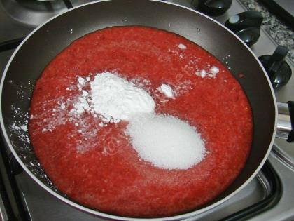 Fresh Strawberry Sauce Recipe