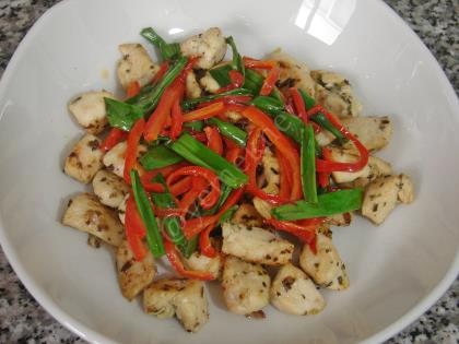 Sauteed Chicken With Fresh Onion Recipe