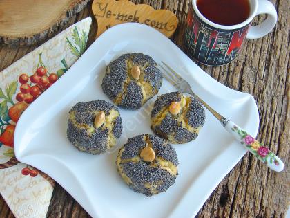Almond And Poppy Seed Syrup Dessert Recipe