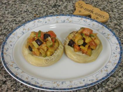 Zeytinyağlı Patlıcanlı Enginar Dolması