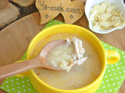 Bademli Tavuk Çorbası