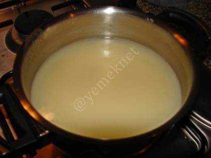 Bademli Tavuk Çorbası