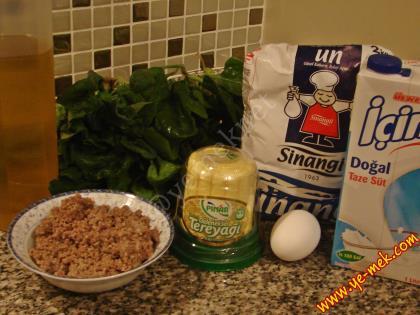 Beşamel Soslu Ispanak Graten