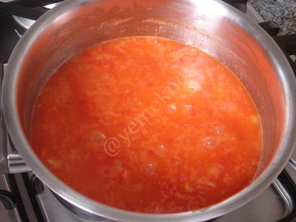 Domatesli Pirinç Pilavı