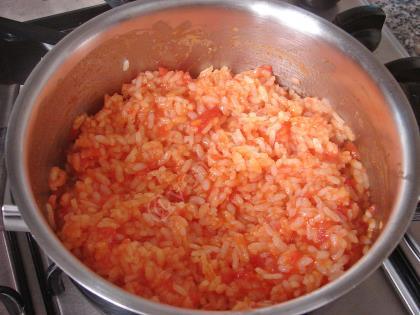 Domatesli Pirinç Pilavı