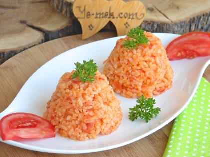 Domatesli Pirinç Pilavı