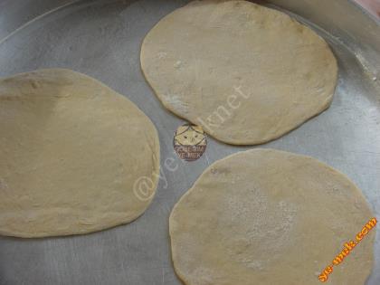 Ev Usulü Kıymalı Lahmacun