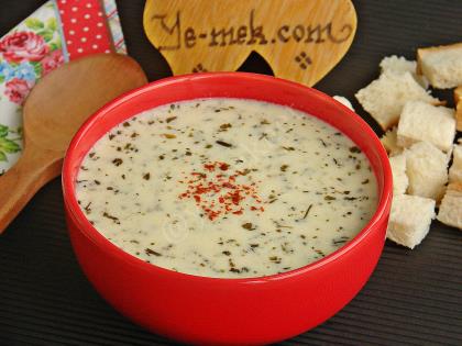 Naneli Yoğurt Çorbası