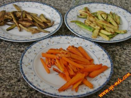 Sebzeli Yoğurtlu Tavuk Salatası