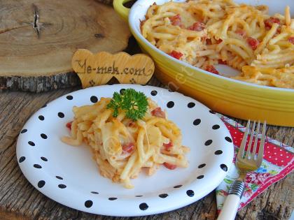 Fırında Kremalı Domatesli Makarna