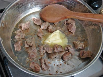 Kavurmalı Sahanda Yumurta