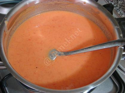 Labneli Domates Çorbası